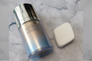 カバーマーク　モイスチュアコートジェル